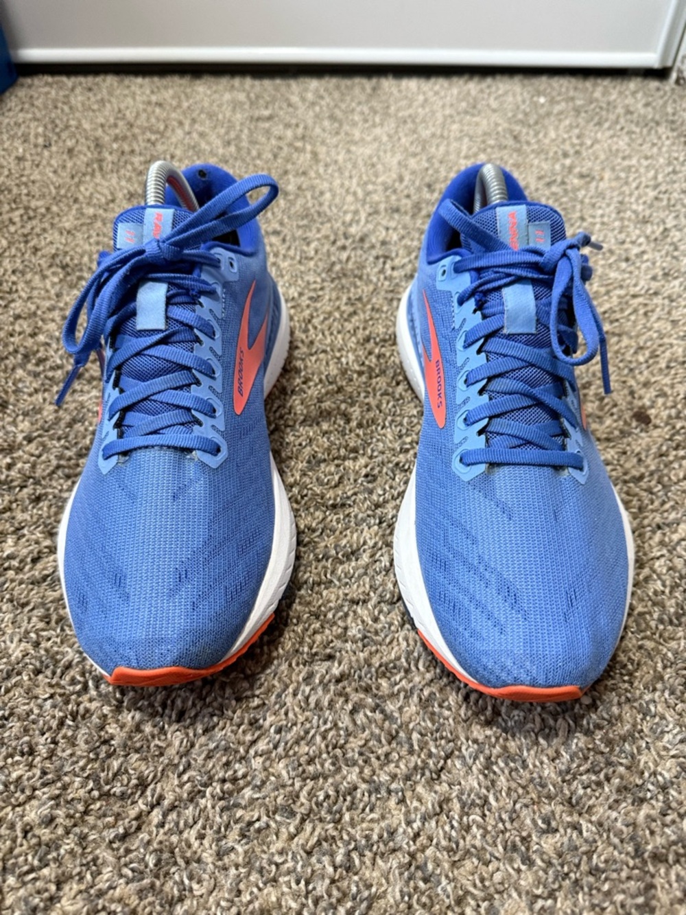 Brooks Ravenna Running Shoes - Blue with Coral Highlights - Picture 3 of 8